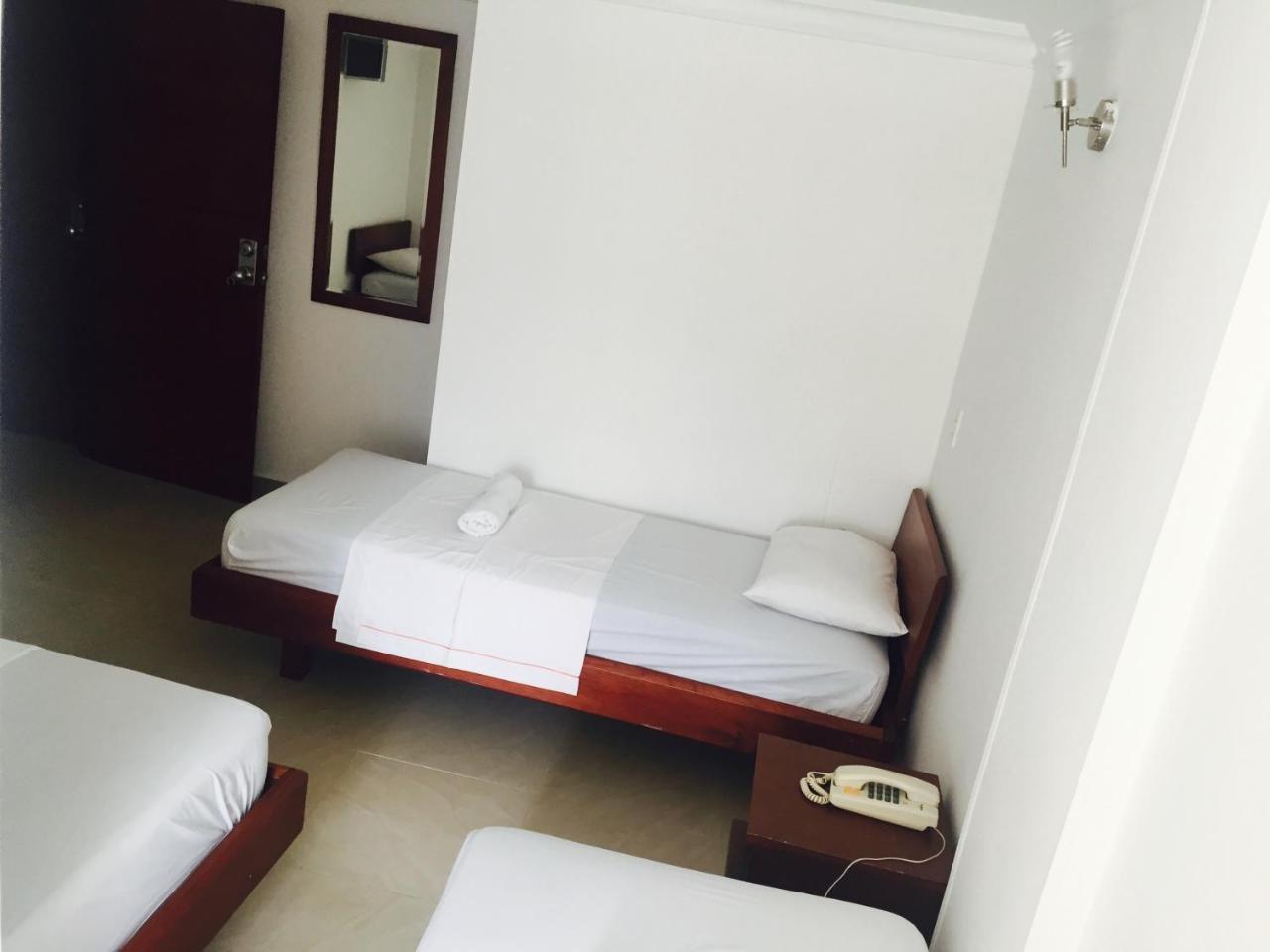 Hotel Preferencial Class Букараманга Экстерьер фото